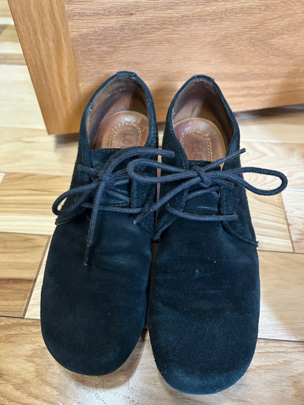 Women's Black Suede - Classic Lace-Up